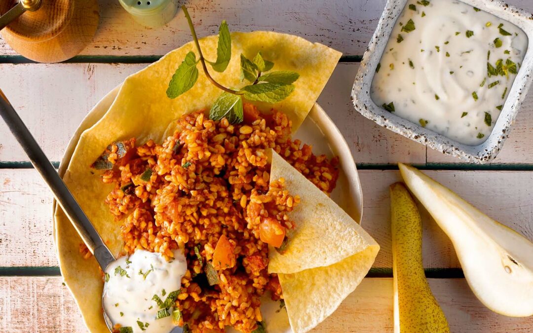 Mediterraner Bulgursalat-Wrap