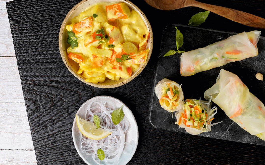 Sommerrollen mit Surimi in Curry-Creme